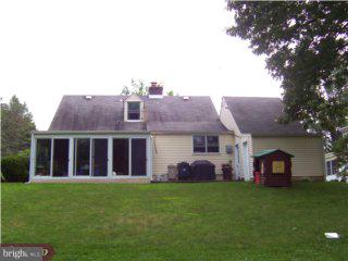 1607 Brent Road Oreland, PA 19075 - Photo 2 of 6