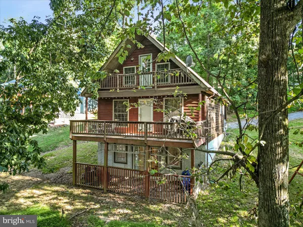 $374,000 | 18 Rocky Knob Lane, Front Royal, VA 22630
