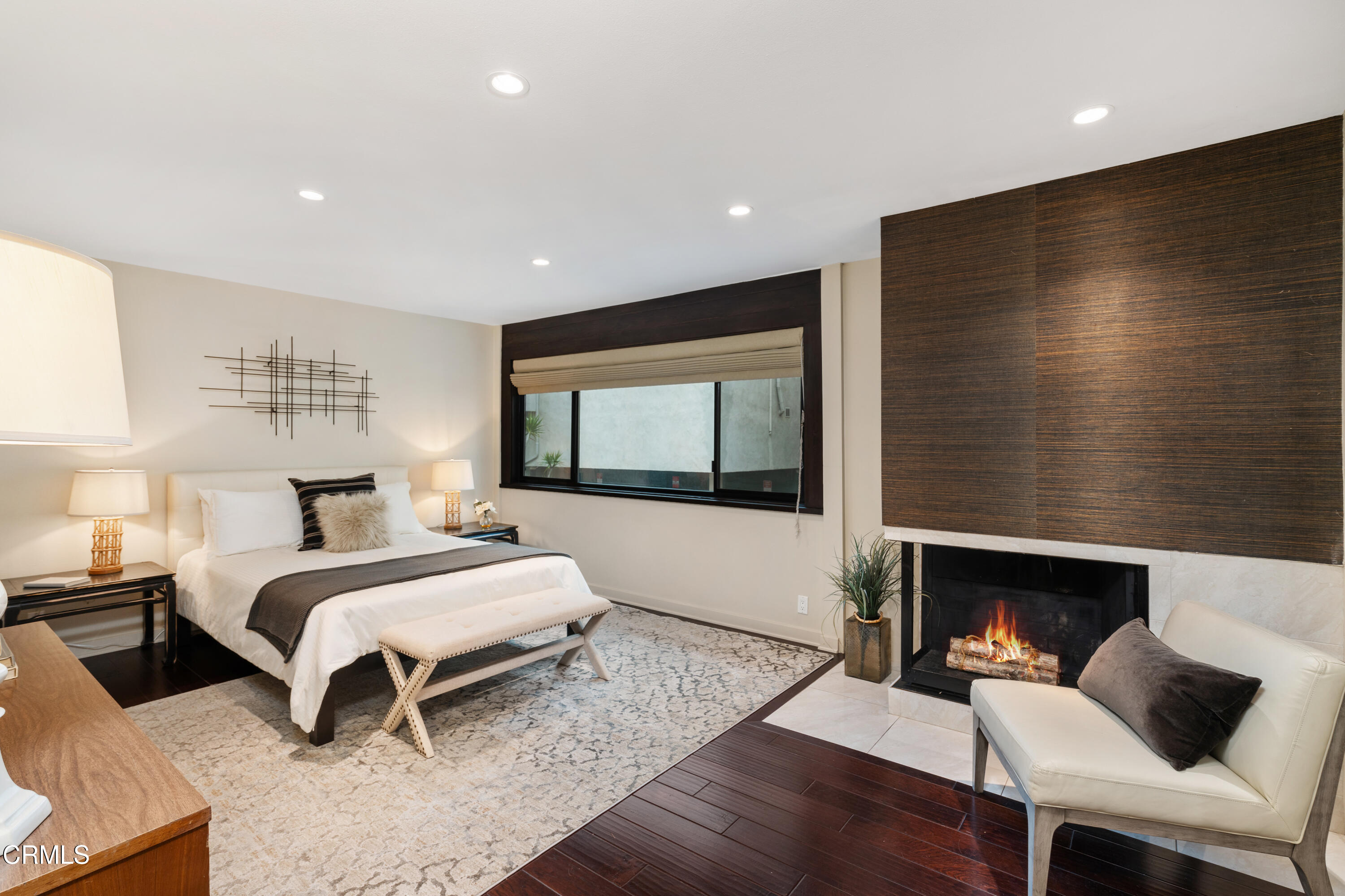 11915 Gorham Avenue, Unit 3 Los Angeles, CA 90049 - Photo 15 of 30 Primary1