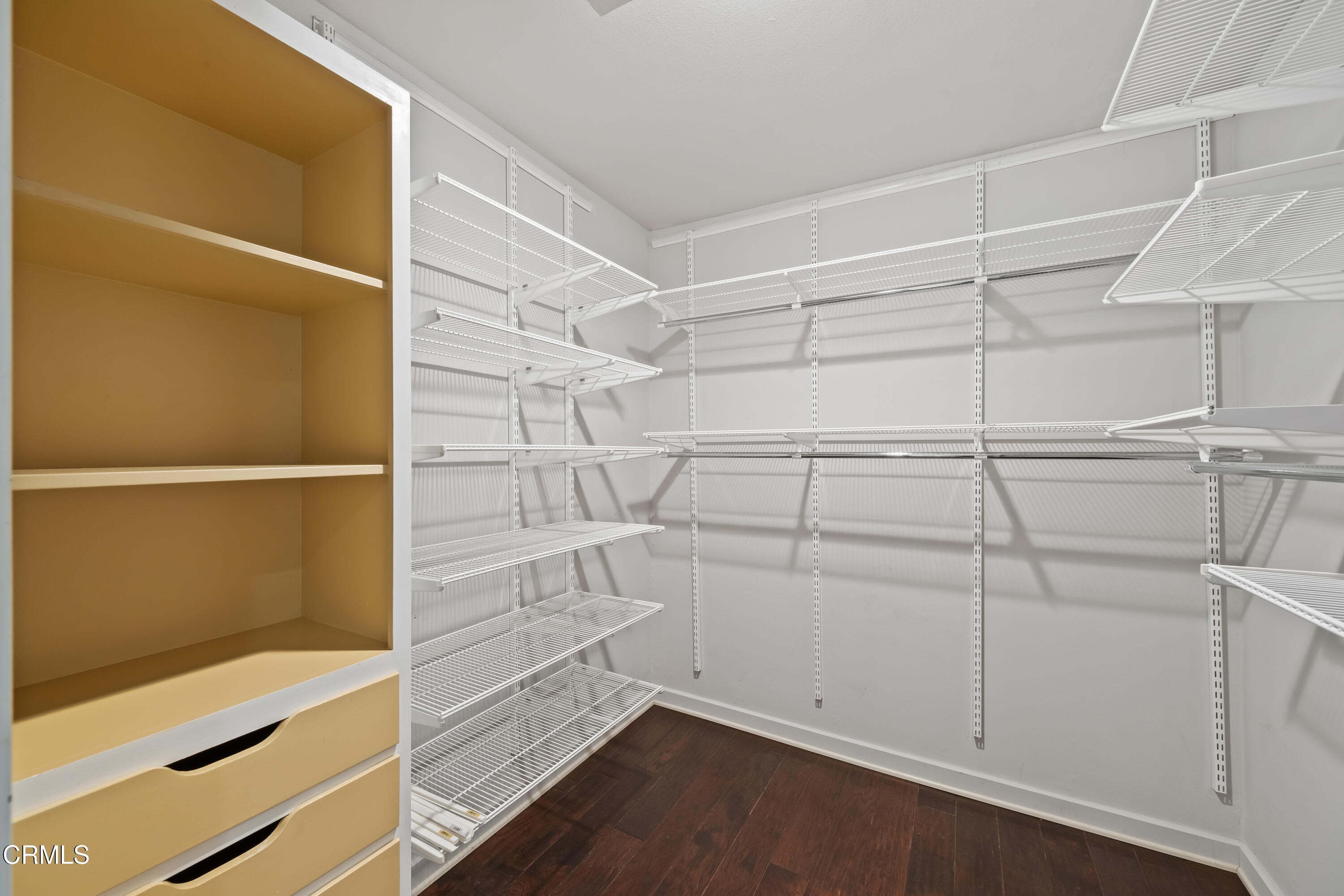 11915 Gorham Avenue, Unit 3 Los Angeles, CA 90049 - Photo 21 of 30 Spacious Primary Closet