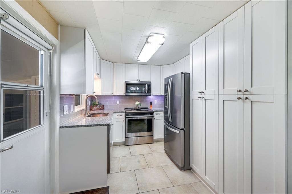 14 Enchanting Boulevard, Unit E14 Naples, FL 34112 - Photo 3 of 28