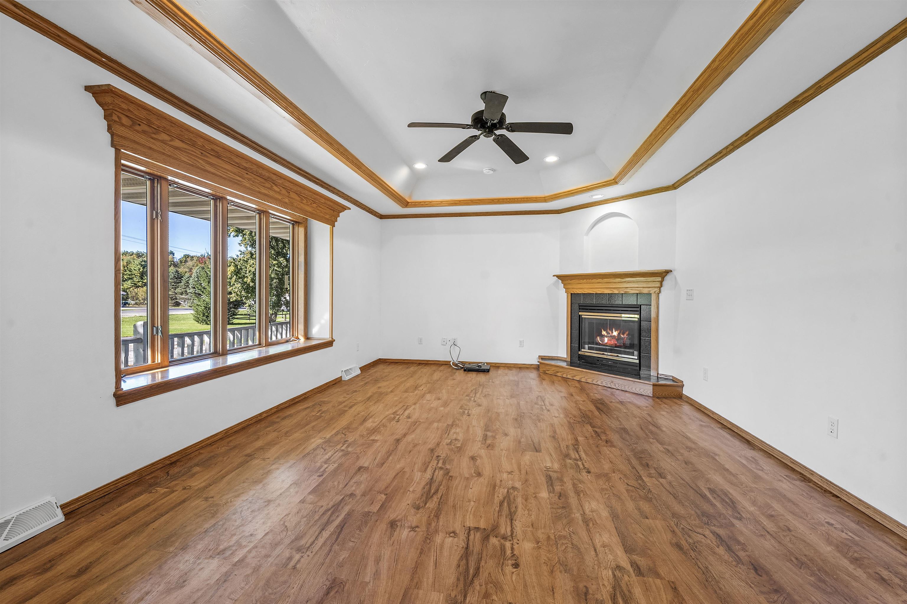 1168 County Rd C Pulaski, WI 54162 - Photo 4 of 63 Gallery Image 4