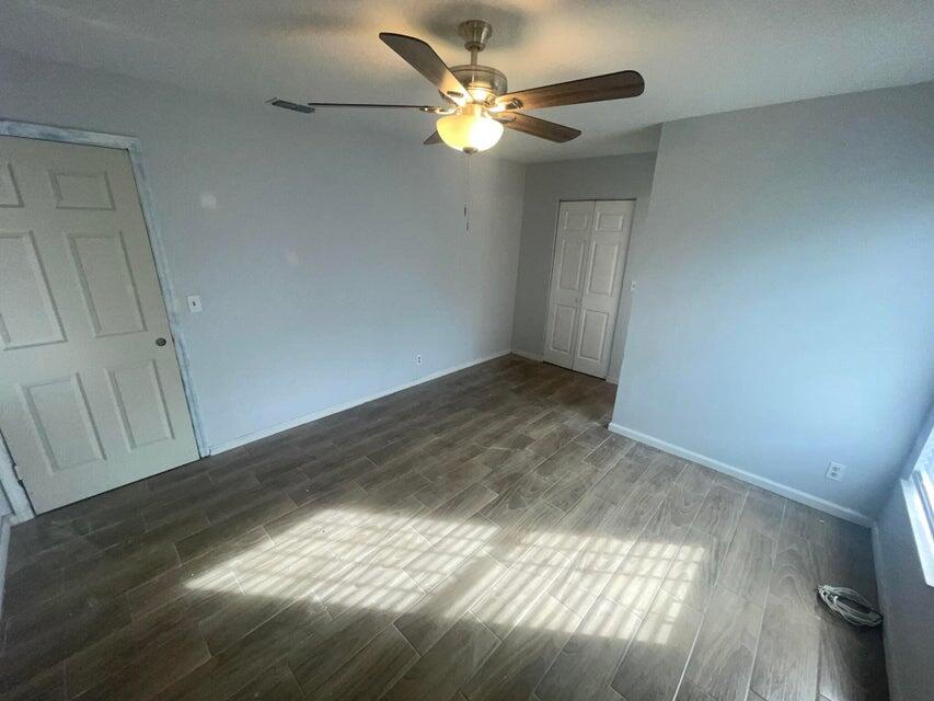 1105 West 9th Street Riviera Beach, FL 33404 - Photo 8 of 14 6
