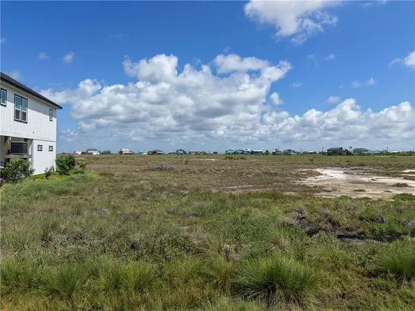$40,995 | 299 Kingfish Drive, Rockport, TX 78382