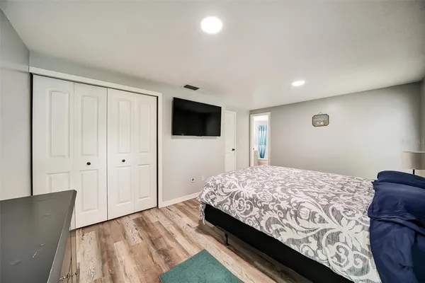 $427,000 | 1305 Willow Valley Drive, Brandon, FL 33510