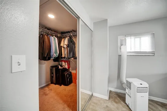 $435,000 | 1305 Willow Valley Drive, Brandon, FL 33510