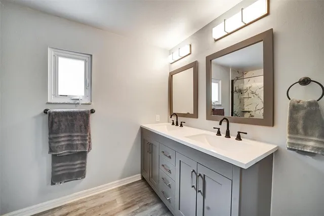 $435,000 | 1305 Willow Valley Drive, Brandon, FL 33510