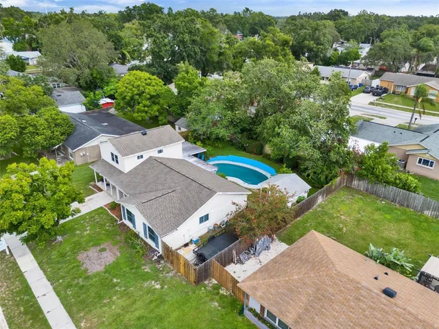 $435,000 | 1305 Willow Valley Drive, Brandon, FL 33510