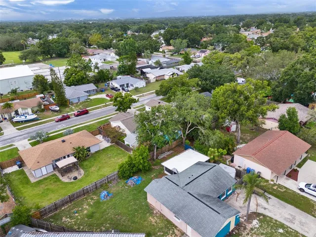 $435,000 | 1305 Willow Valley Drive, Brandon, FL 33510