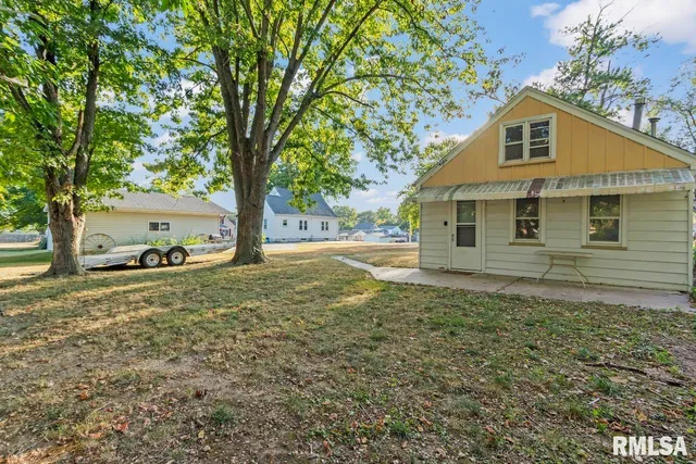 $900 | 4208 South Lafayette Avenue, Bartonville, IL 61607