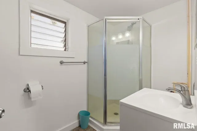 $900 | 4208 South Lafayette Avenue, Bartonville, IL 61607