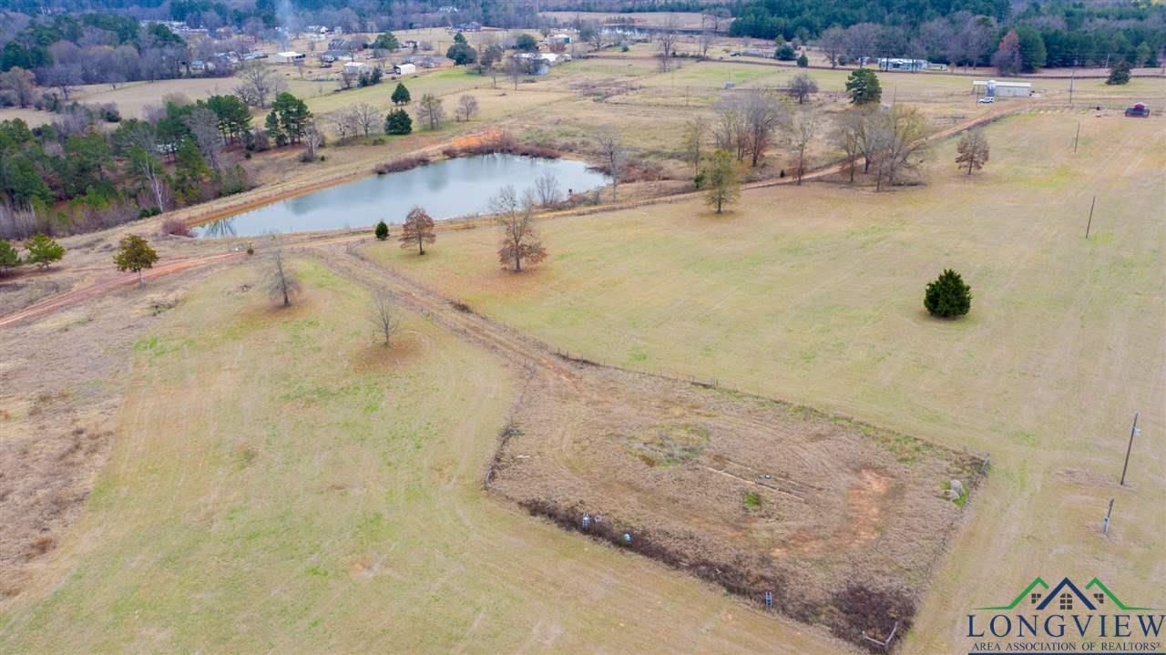 10477 Mallard Road Diana, TX 75640 - Photo 5 of 28 Gallery Image 5