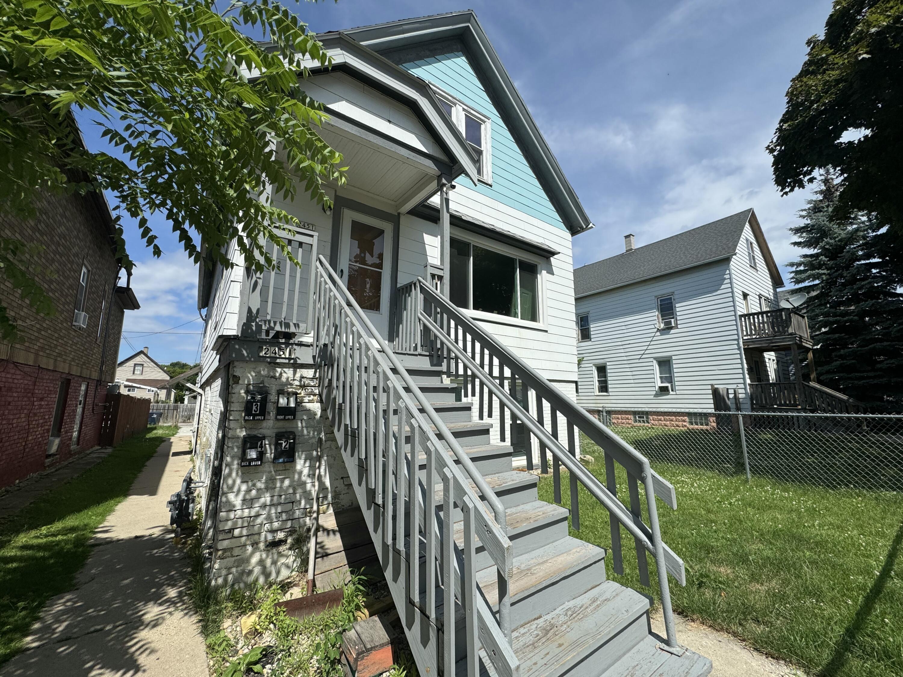 2451 South 9th Street, Unit 3 Milwaukee, WI 53215 - Photo 1 of 14 938D7176-A7F4-4291-85EB-8BFB12C0E517