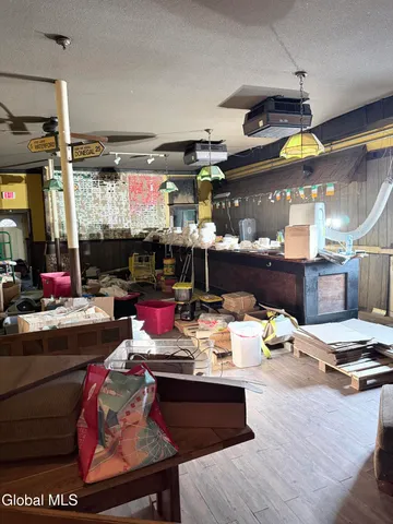 $165,000 | 8 Yeoman Street, Amsterdam, NY 12010