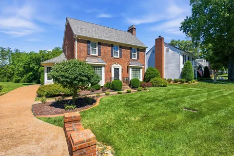 $825,000 | 166 Cottonwood Drive, Franklin, TN 37069