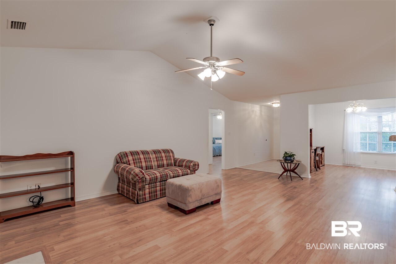 11113 Starling Court Lillian, AL 36549 - Photo 11 of 31