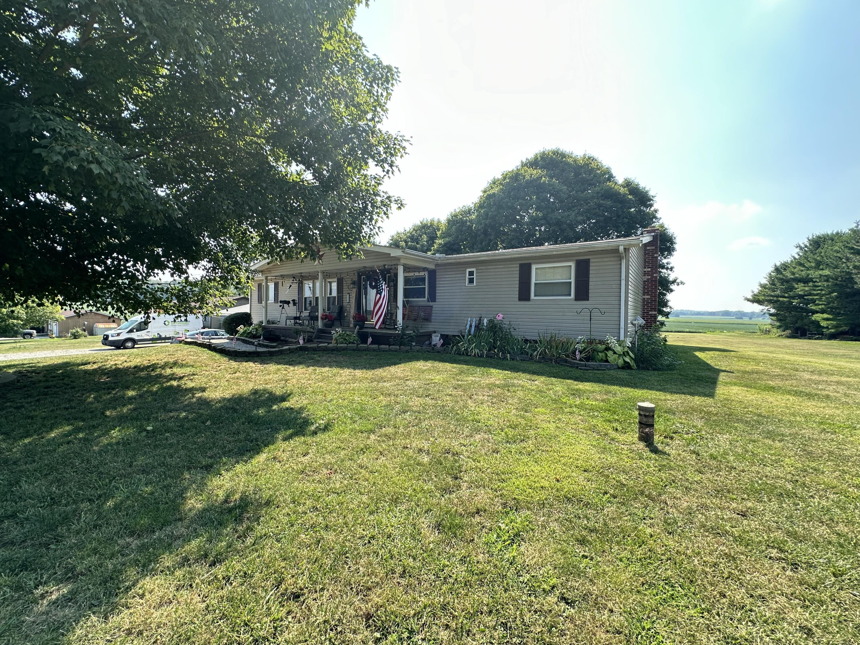 8469 Landis Road Southwest Amanda, OH 43102 - Photo 14 of 19 Front of house