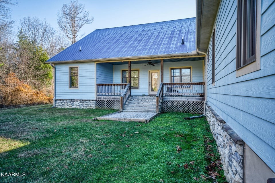 691 Boone Ridge Road Jamestown, TN 38556 - Photo 6 of 42 Gallery Image 6