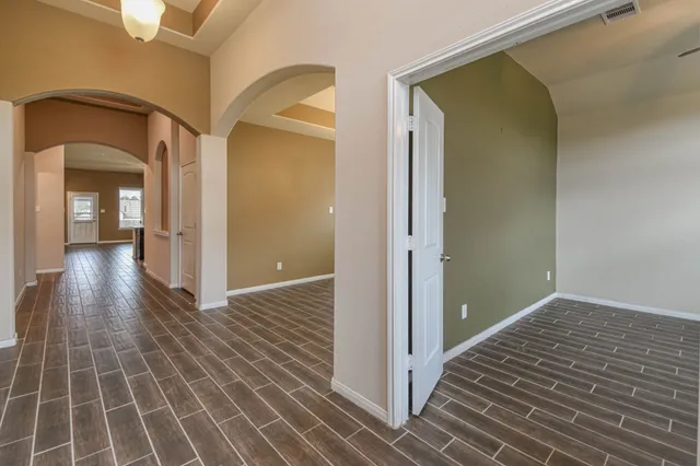 $2,600 | 14149 Isle Royal Lane, Conroe, TX 77384