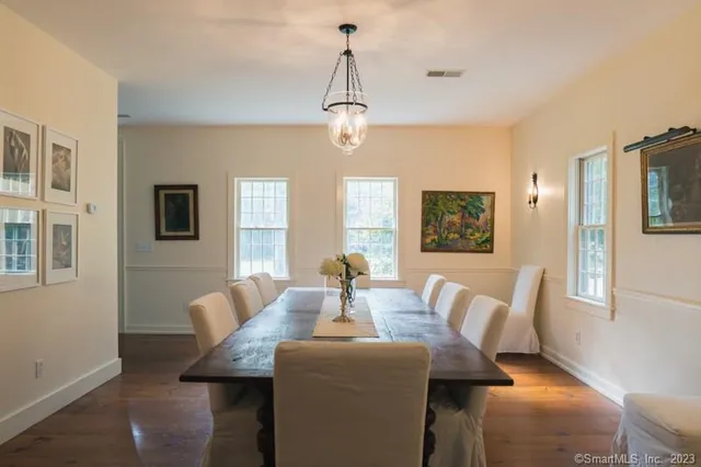 $1,475,000 | 33 Sentry Hill Road, Roxbury, CT 06783