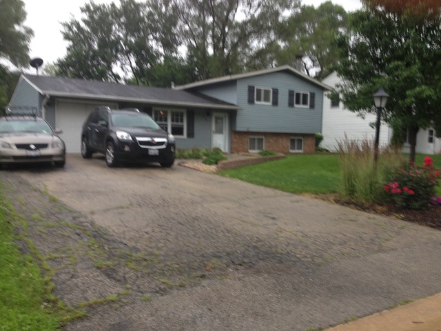543 White Oak Road Bolingbrook, IL 60440 - Photo 1 of 15