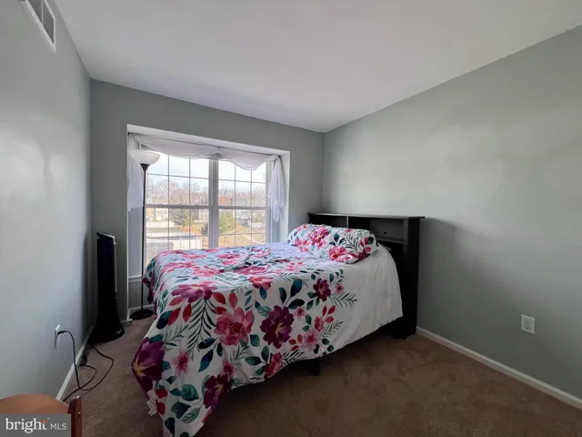 $360,000 | 142 Couples Drive, Newark, DE 19702