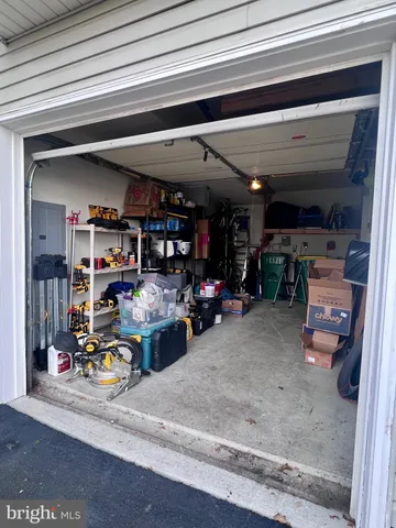 $360,000 | 142 Couples Drive, Newark, DE 19702