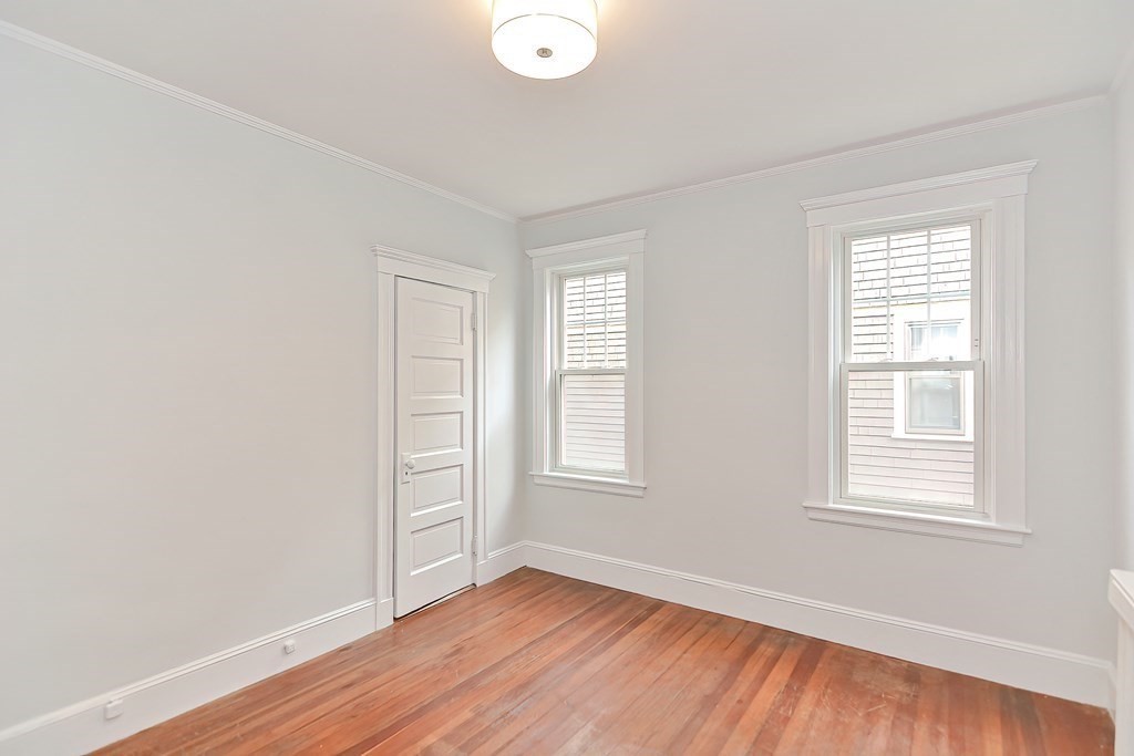 14 Rice Street, Unit B Brookline, MA 02445 - Photo 13 of 26 Gallery Image 13