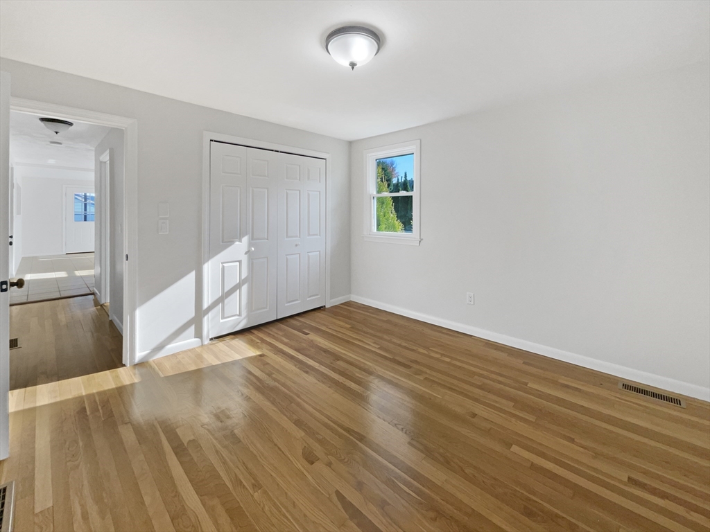 14 Edgewood Road Milford, MA 01757 - Photo 14 of 28 Gallery Image 14