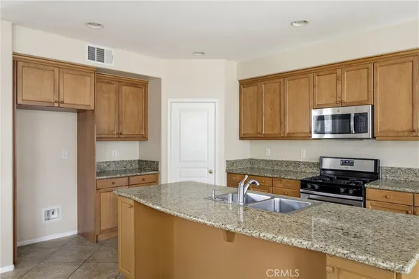 $3,400 | 39790 Westchester Court, Temecula, CA 92591