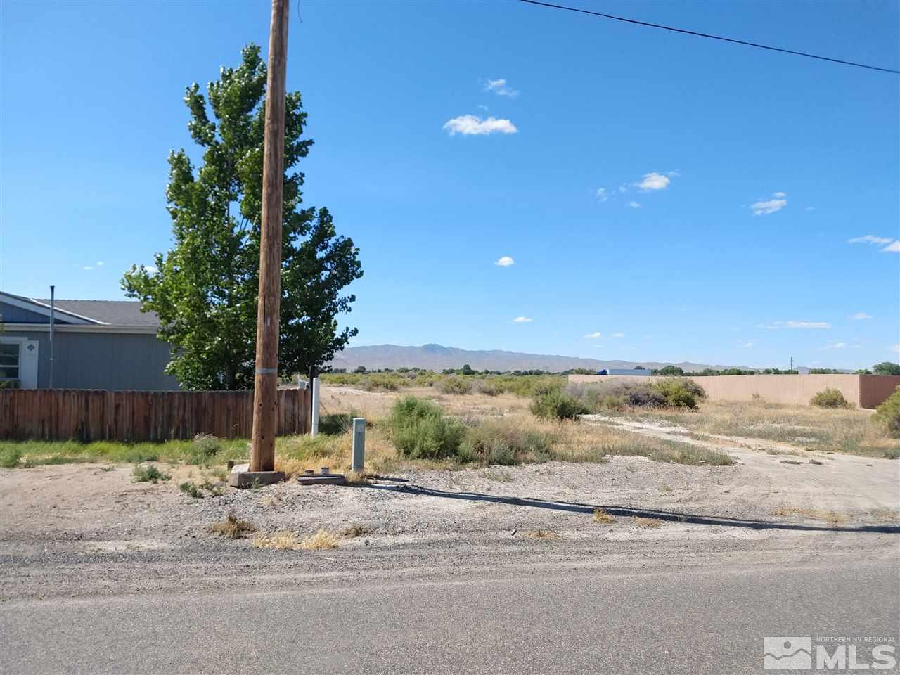 0 Reservoir Road, Unit 6 Lovelock, NV 89419 - Photo 4 of 6 a view of a backyard of a house
