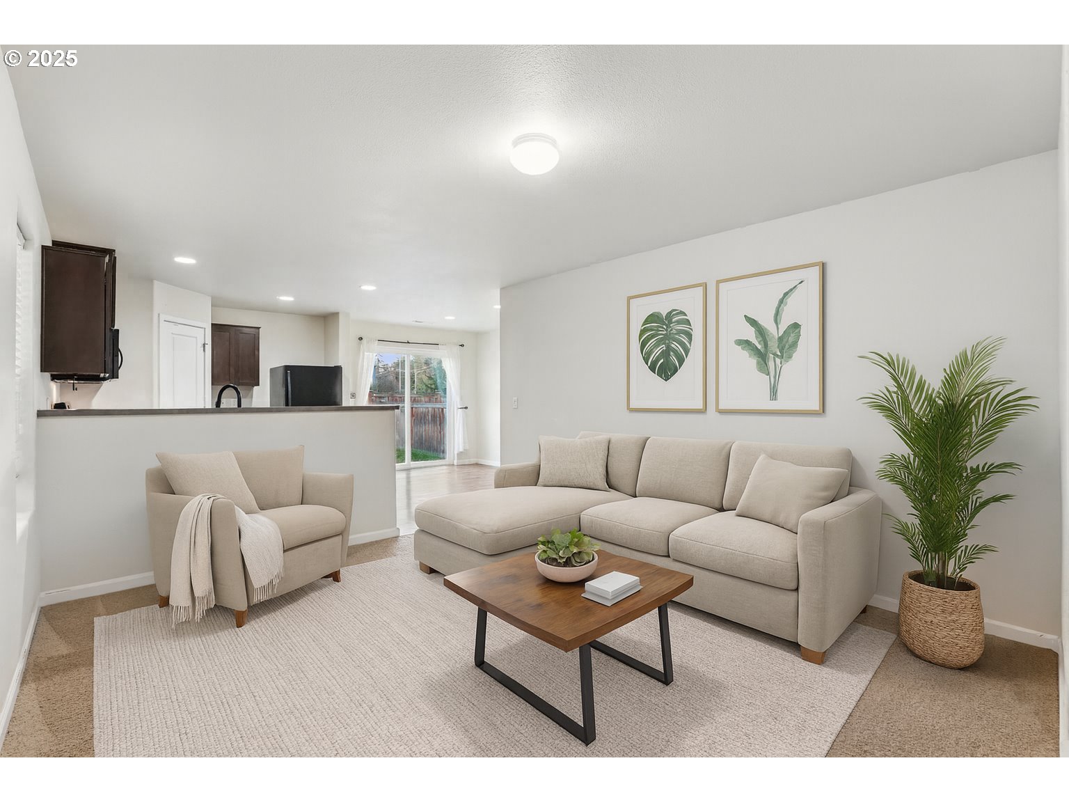 902 South View Drive Molalla, OR 97038 - Photo 5 of 24 a living room with furniture or couch and a flat screen tv