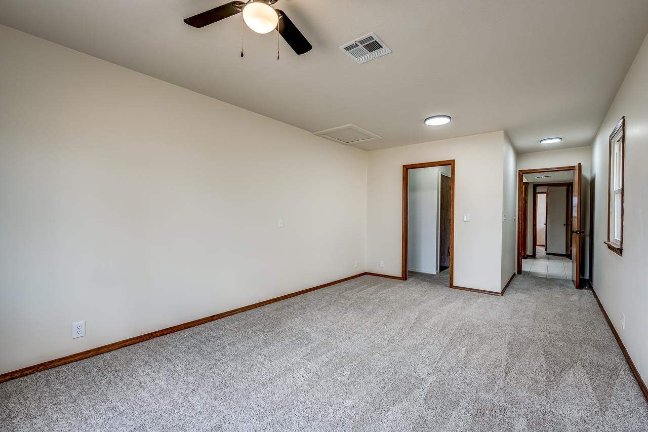 1006 Kaw Street Perry, OK 73077 - Photo 19 of 38 Gallery Image 19