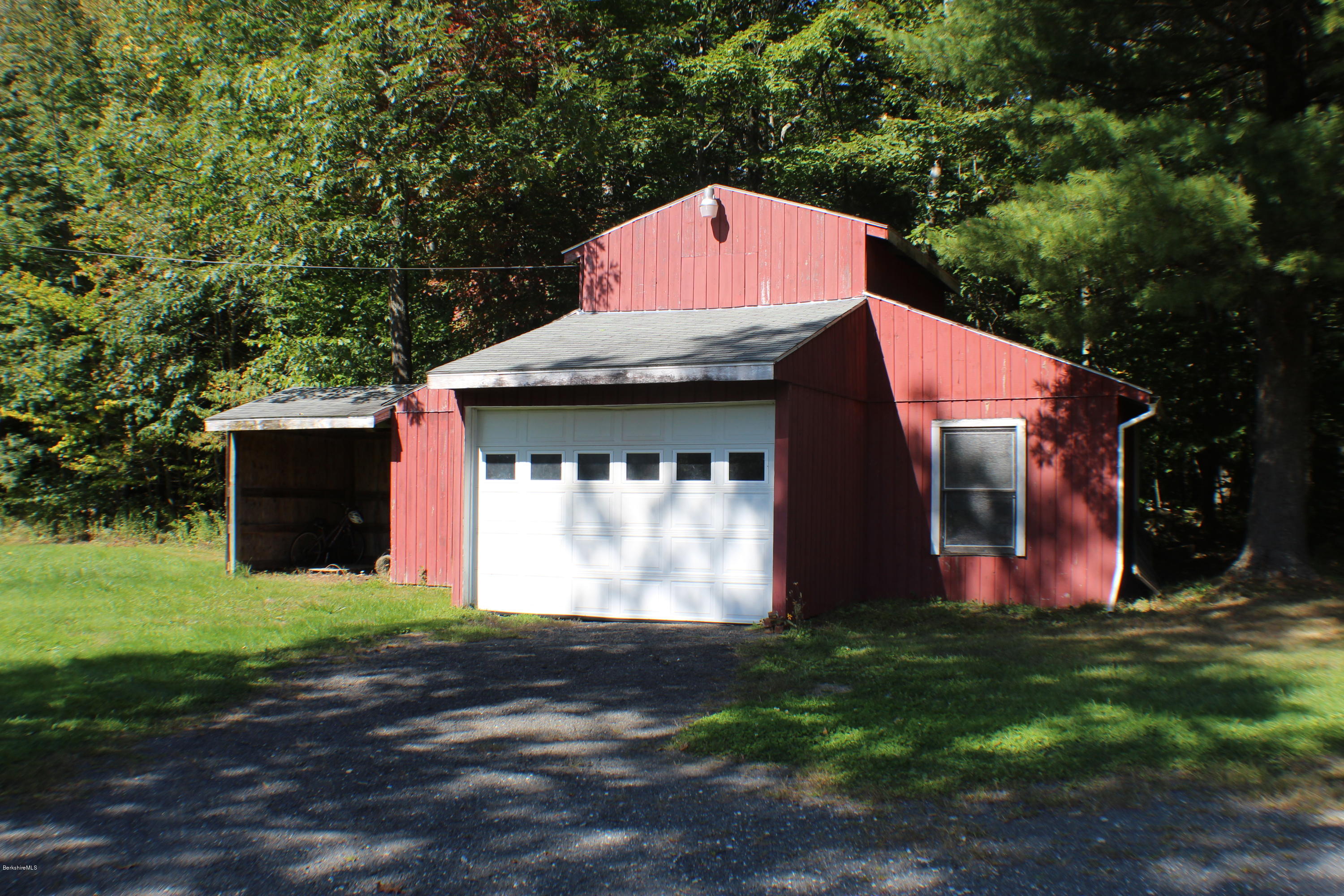 142 West Hill Road Middlefield, MA 01243 - Photo 20 of 25 Garage Center