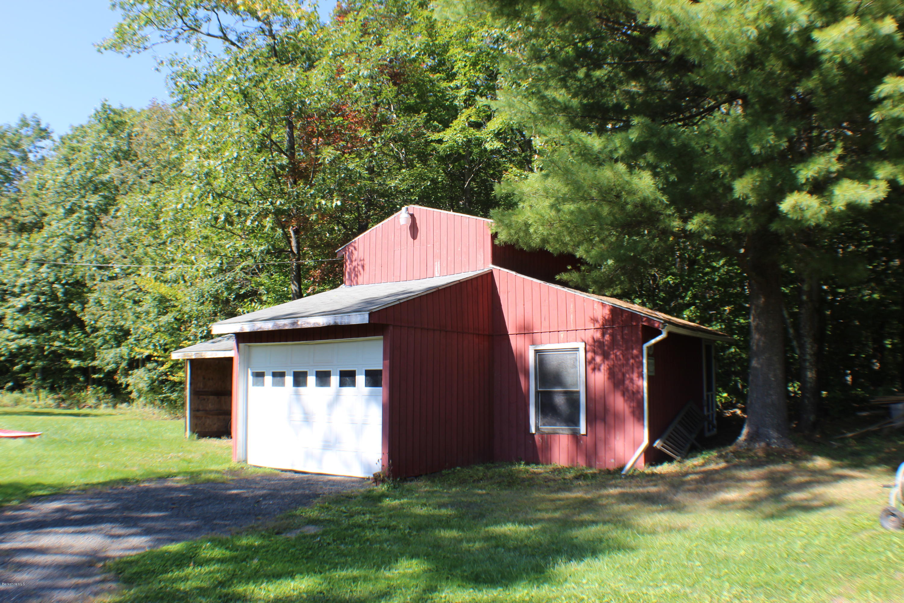 142 West Hill Road Middlefield, MA 01243 - Photo 21 of 25 Garage Far Right