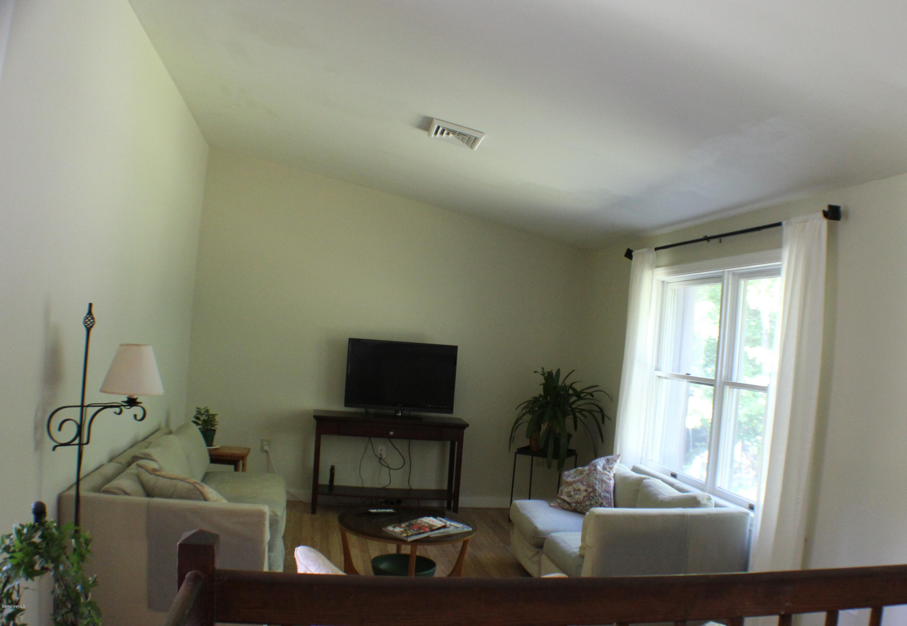 142 West Hill Road Middlefield, MA 01243 - Photo 8 of 25 LR1
