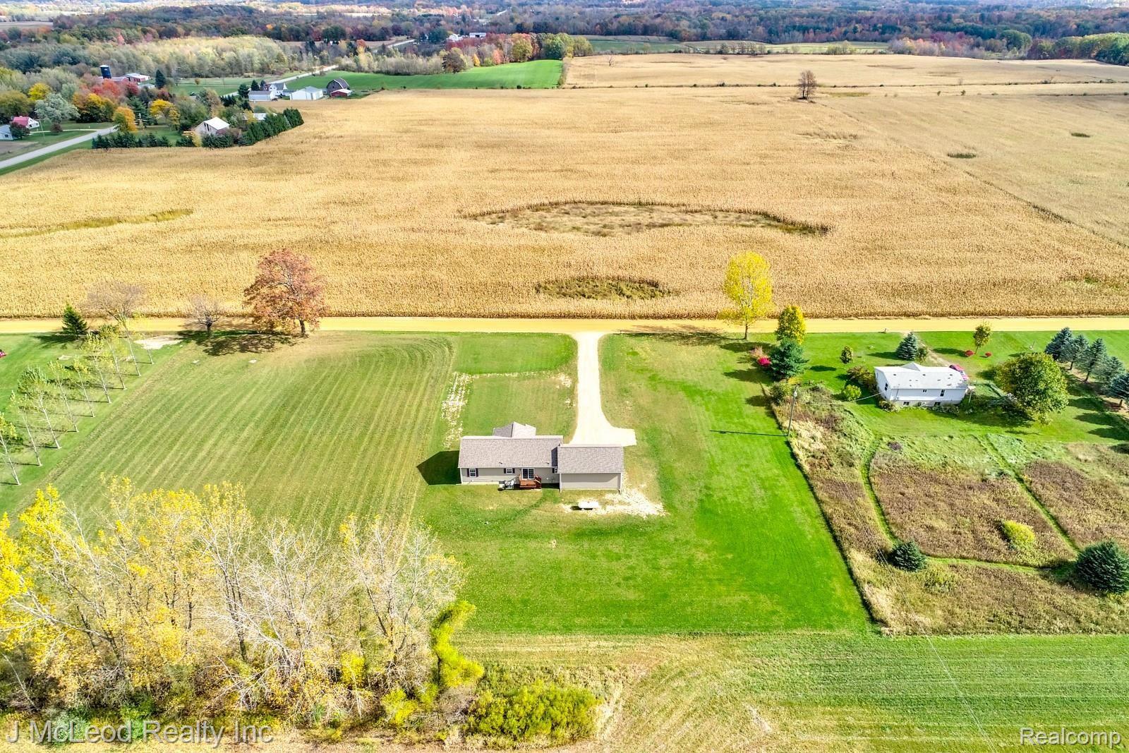 9564 McPherson Road Millington, MI 48746 - Photo 48 of 48 9564 McPherson Millington-48.jpg