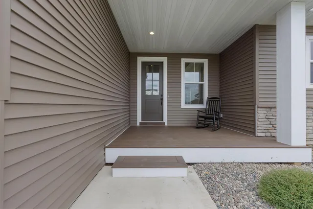 $789,900 | 19791 Henning Avenue, Lakeville, MN 55044