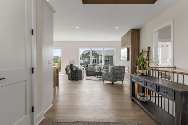 $789,900 | 19791 Henning Avenue, Lakeville, MN 55044