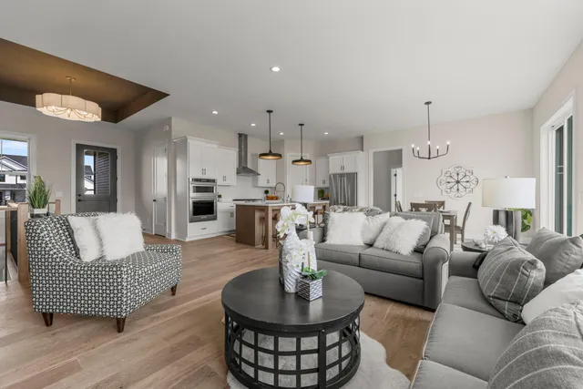 $789,900 | 19791 Henning Avenue, Lakeville, MN 55044