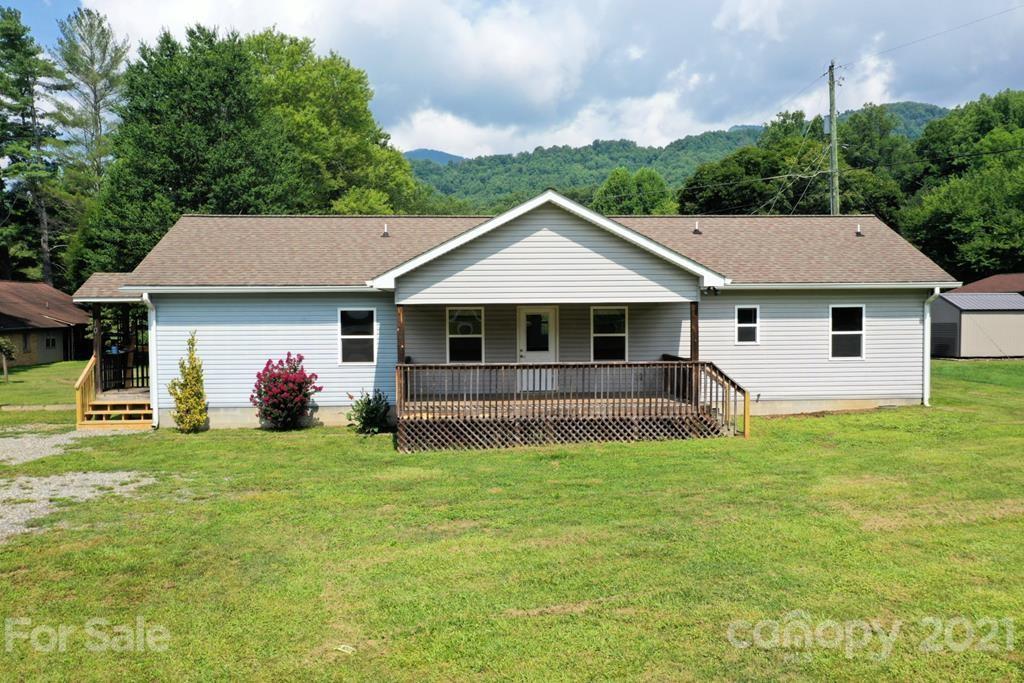 10 Parris Branch Road Sylva, NC 28779 - Photo 1 of 17 Gallery Image 1