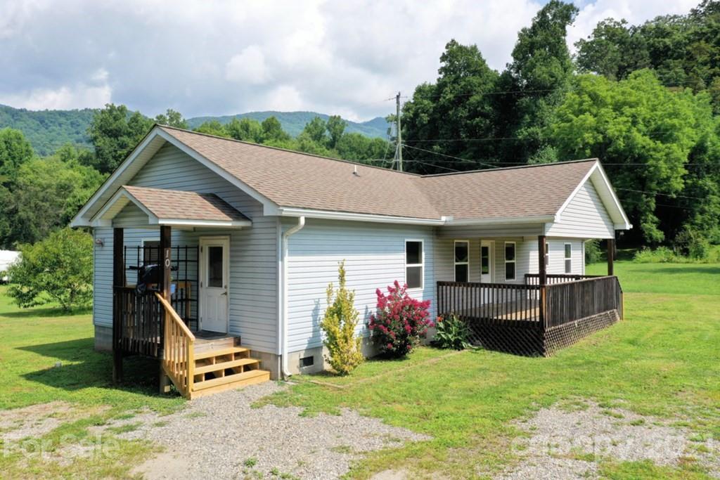 10 Parris Branch Road Sylva, NC 28779 - Photo 2 of 17 Gallery Image 2