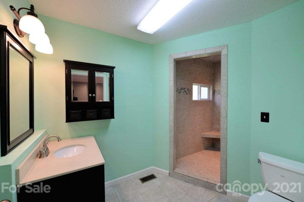 10 Parris Branch Road Sylva, NC 28779 - Photo 14 of 17 Gallery Image 14