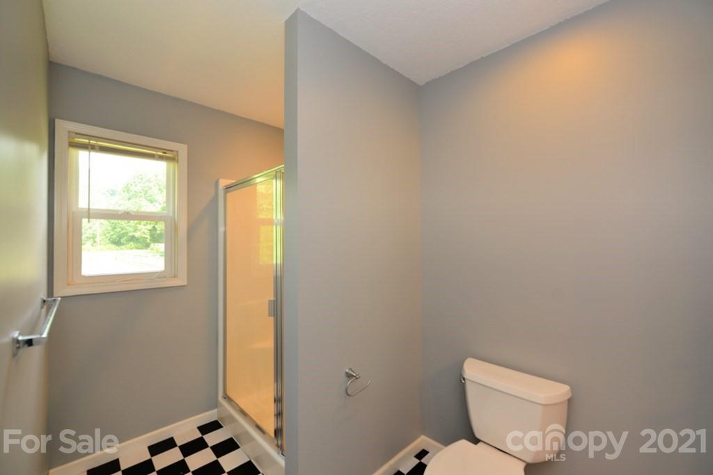 10 Parris Branch Road Sylva, NC 28779 - Photo 16 of 17 Gallery Image 16