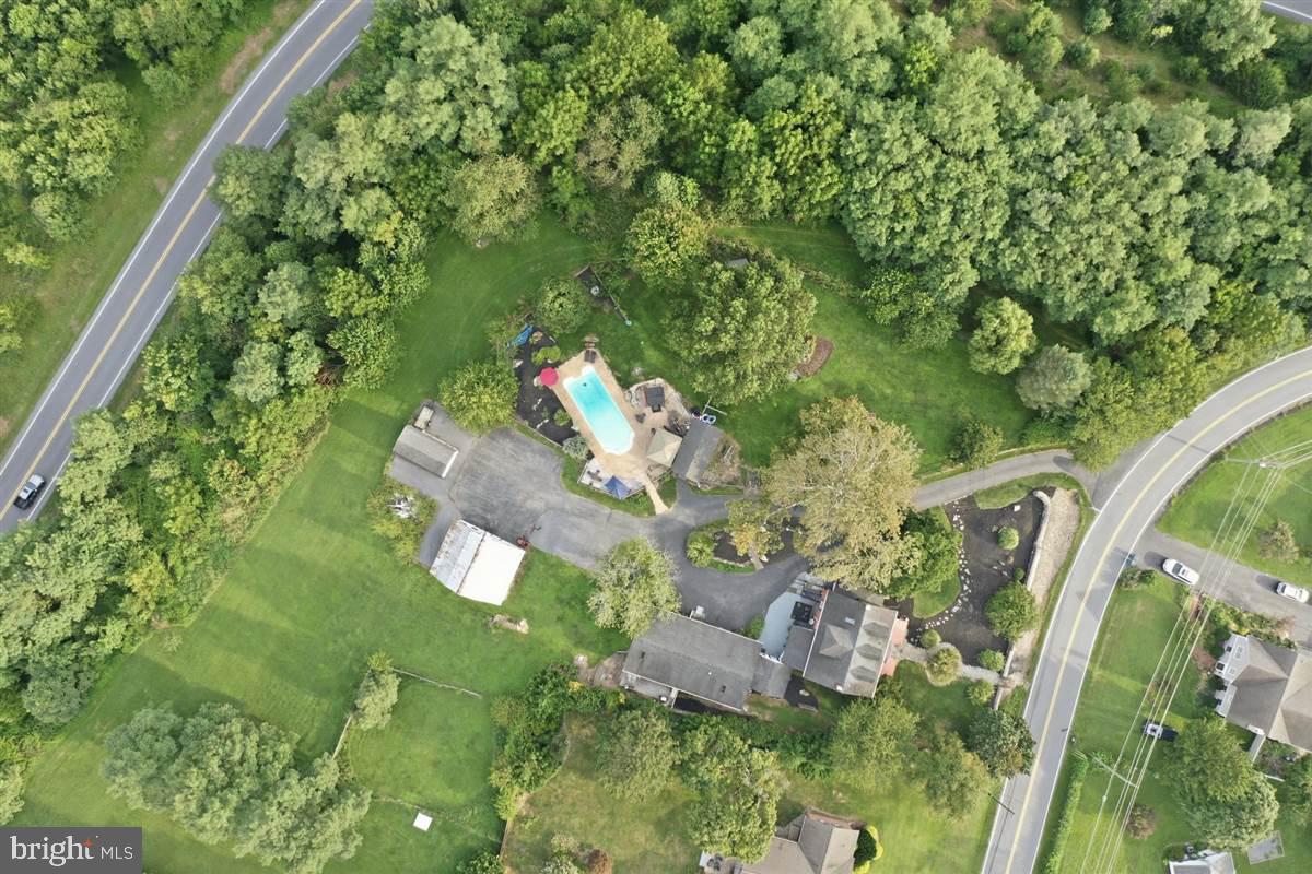 5921 Quinn Road Frederick, MD 21701 - Photo 3 of 79 Gallery Image 3