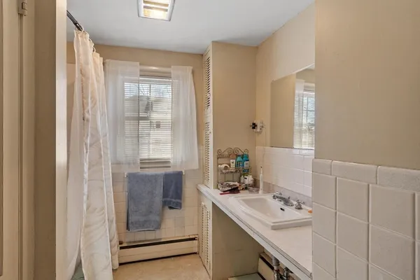 $645,000 | 100 Burncoat Street, Worcester, MA 01605