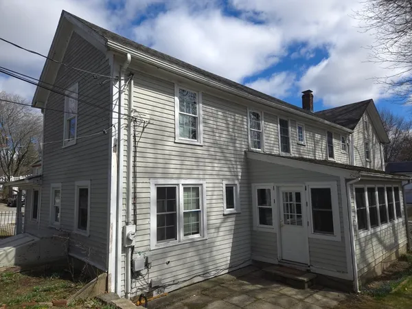 $645,000 | 100 Burncoat Street, Worcester, MA 01605