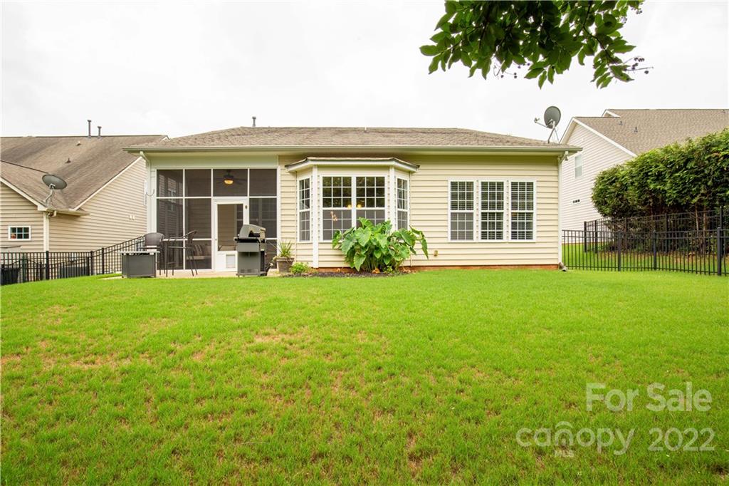 932 Treasure Court Fort Mill, SC 29708 - Photo 25 of 34 front view of a house with a garden