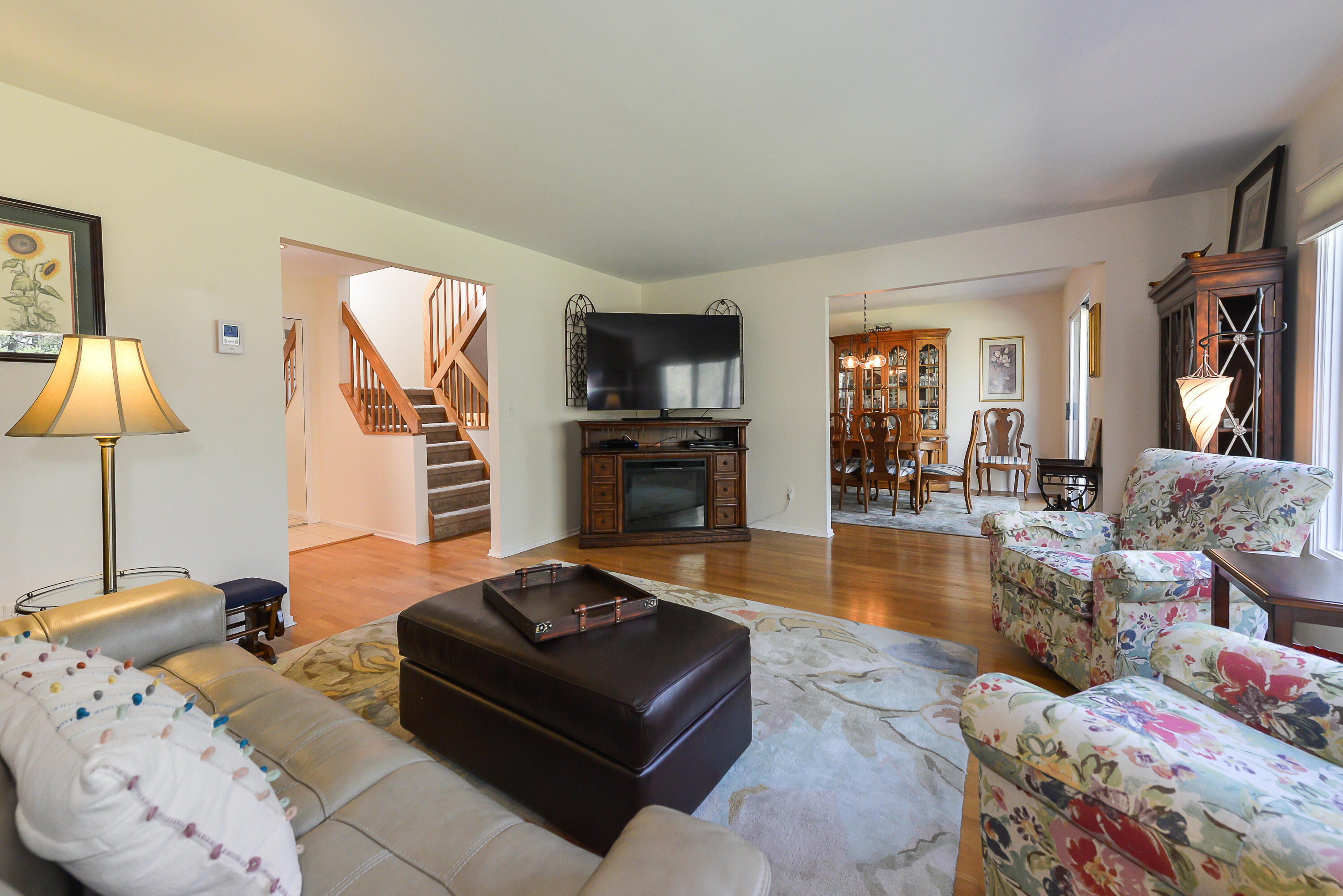 5432 Parkgrove Road Ann Arbor, MI 48103 - Photo 12 of 50 Living room