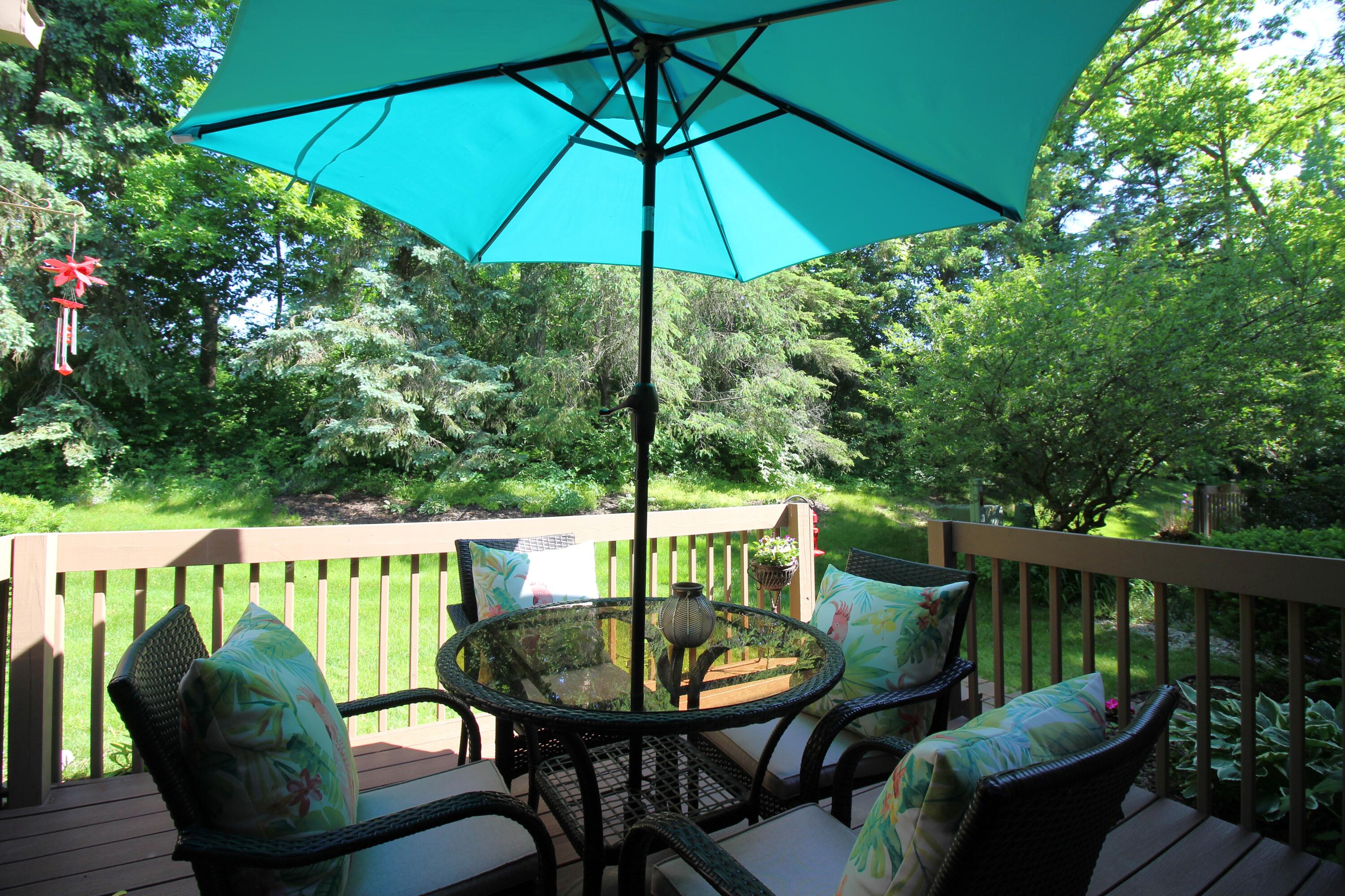 5432 Parkgrove Road Ann Arbor, MI 48103 - Photo 16 of 50 Trex deck of dining